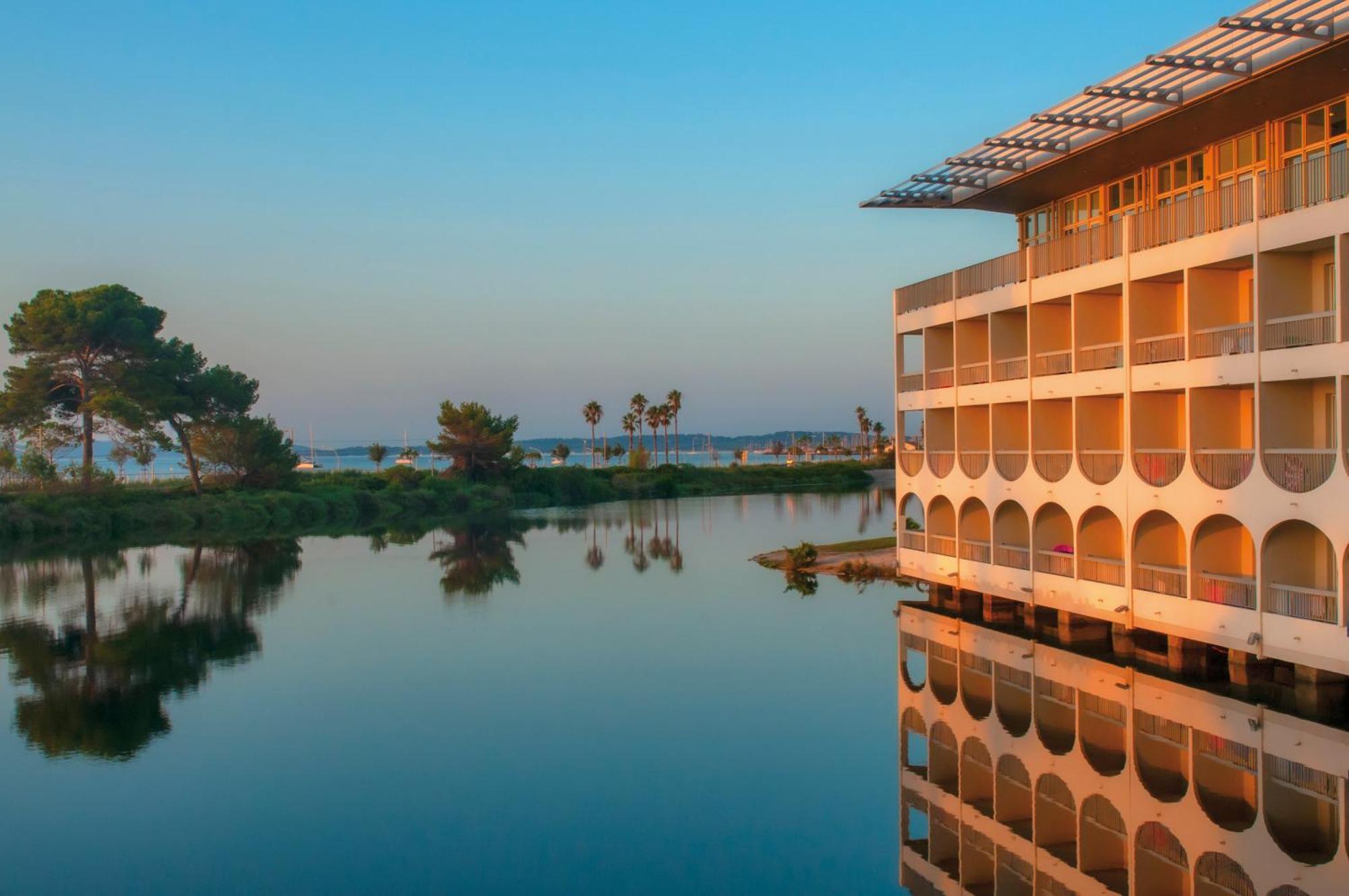 Hotel Club Le Plein Sud Vacances Bleues Hyères Exteriér fotografie